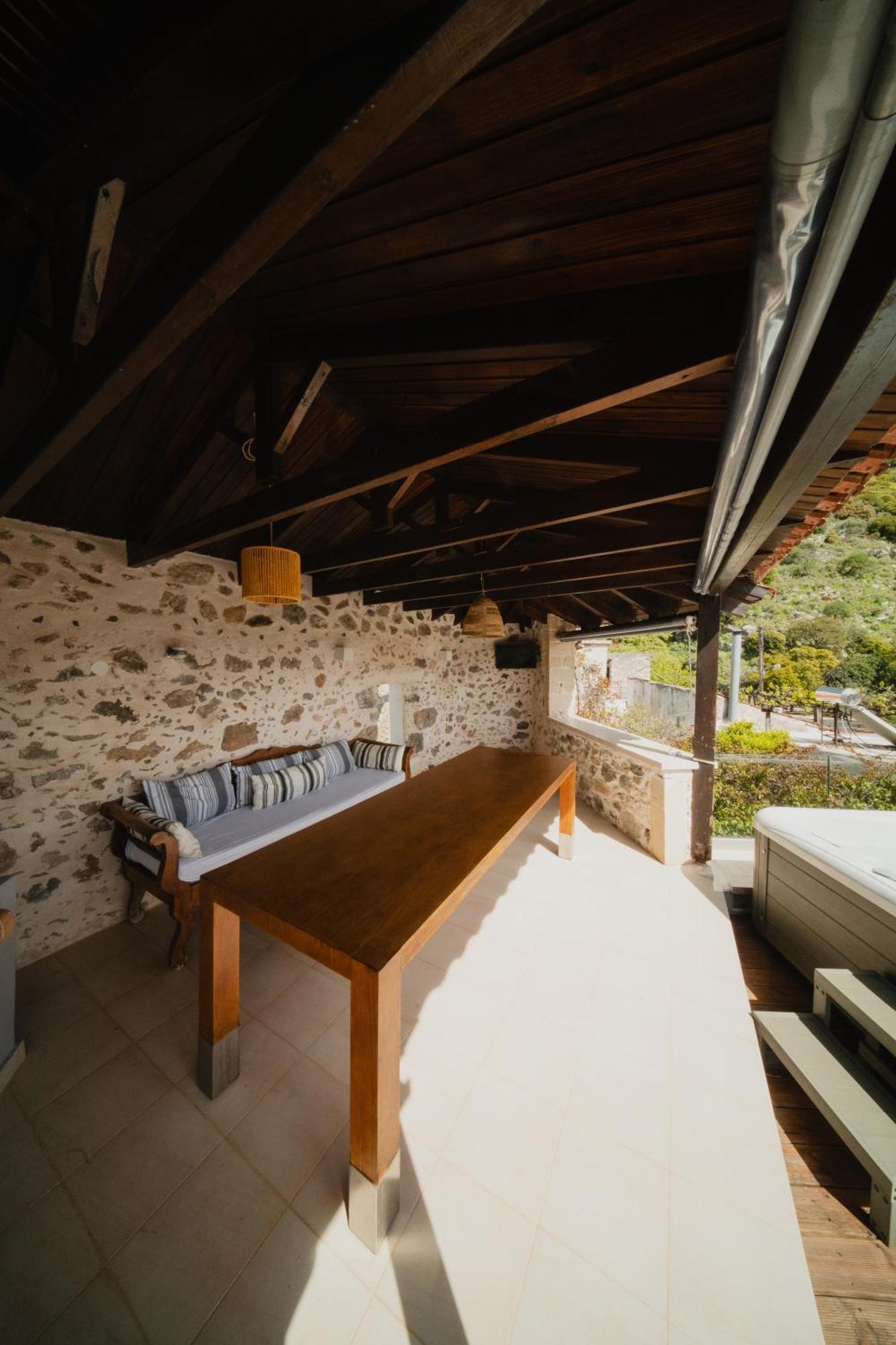 Domus Polymnia, Hospitality At Its Best! Spílion المظهر الخارجي الصورة