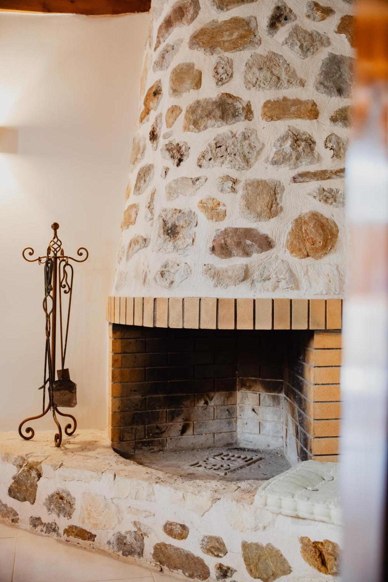 Domus Polymnia, Hospitality At Its Best! Spílion المظهر الخارجي الصورة