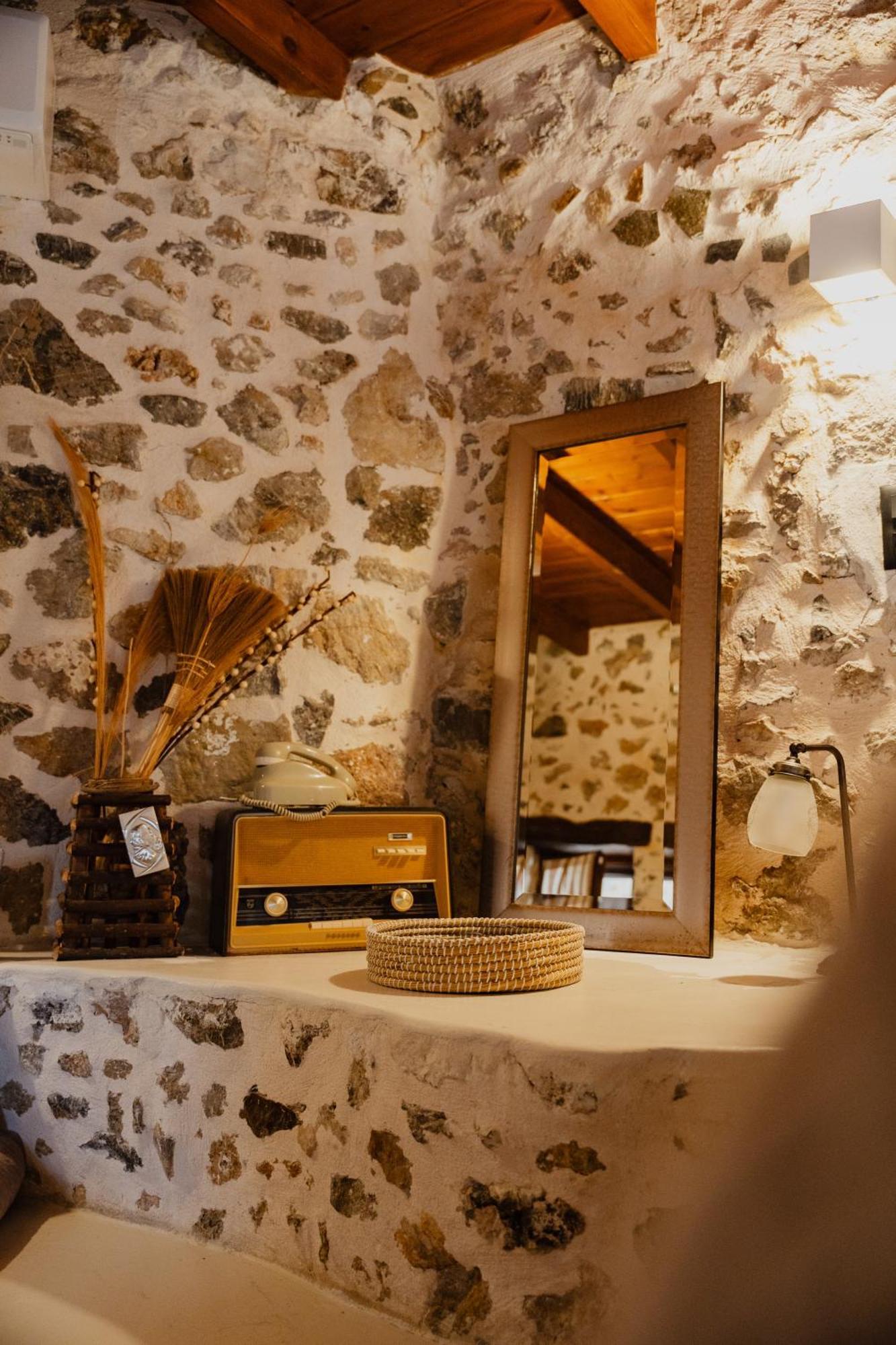 Domus Polymnia, Hospitality At Its Best! Spílion المظهر الخارجي الصورة