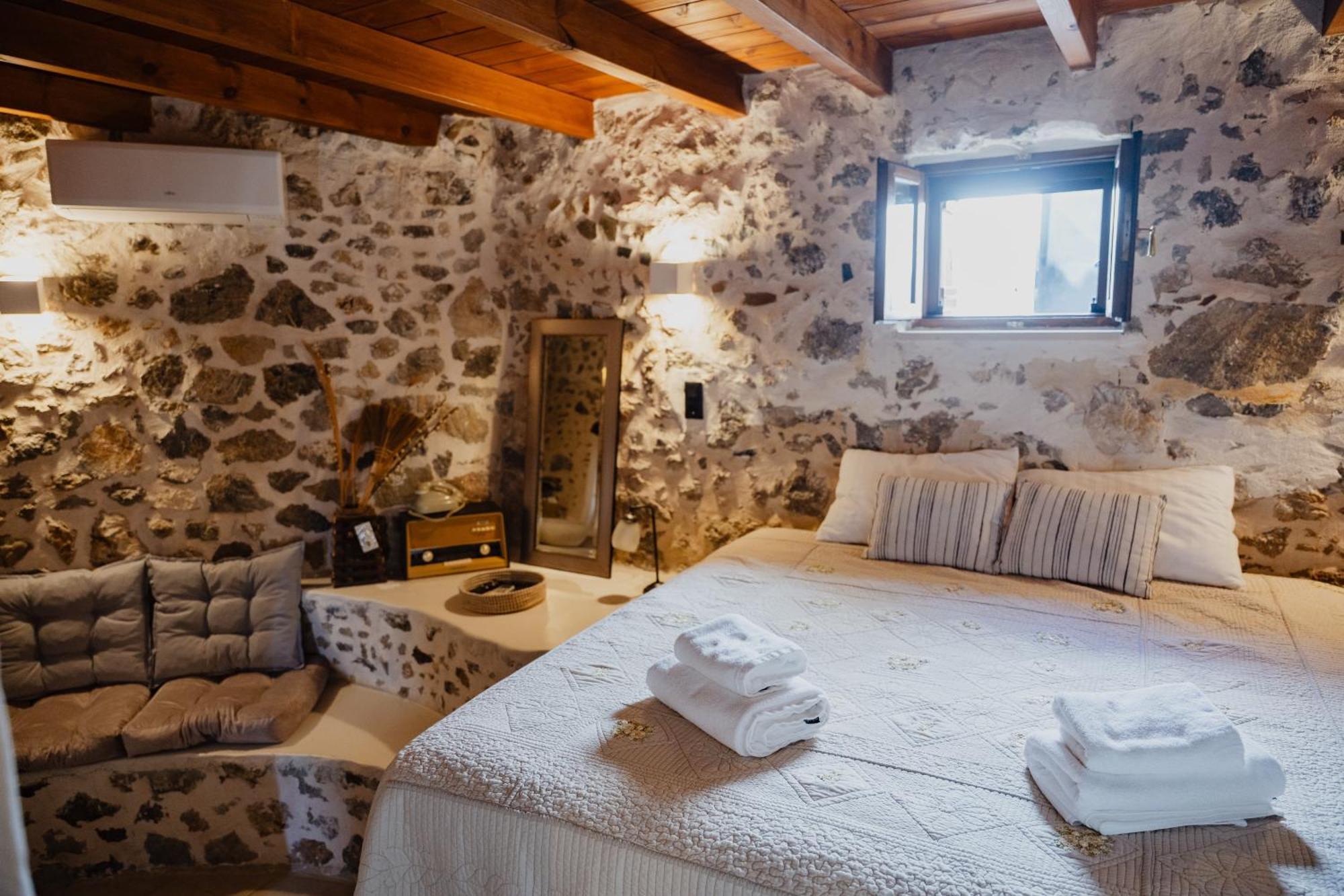 Domus Polymnia, Hospitality At Its Best! Spílion المظهر الخارجي الصورة